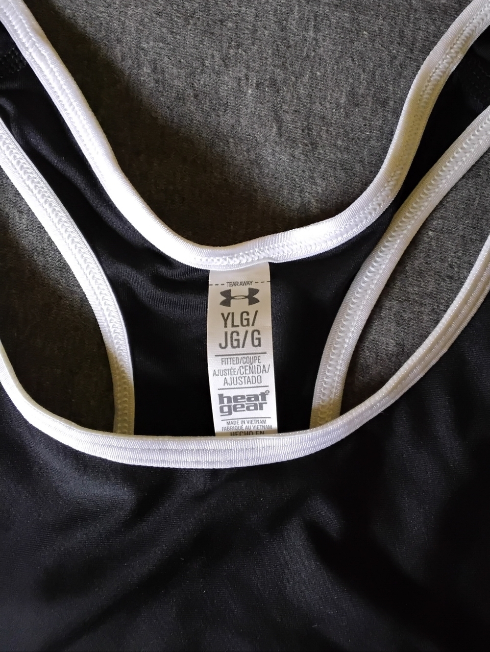 NWT Under Armour Girls Sports Bra Sz YLG Black White HeatGear - Picture 3 of 4
